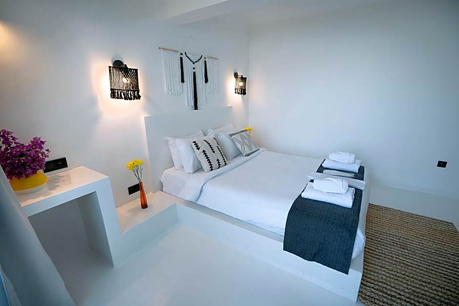 Çamlık 87 Hotel Ayvalık