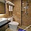 Chang Xing Hotel (Guangzhou Baima Garment City Railway Station Metro)