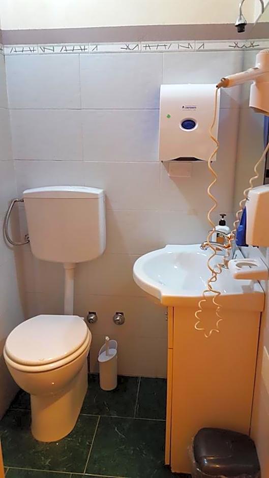 B&B Bed& Fly - Mamma Mia