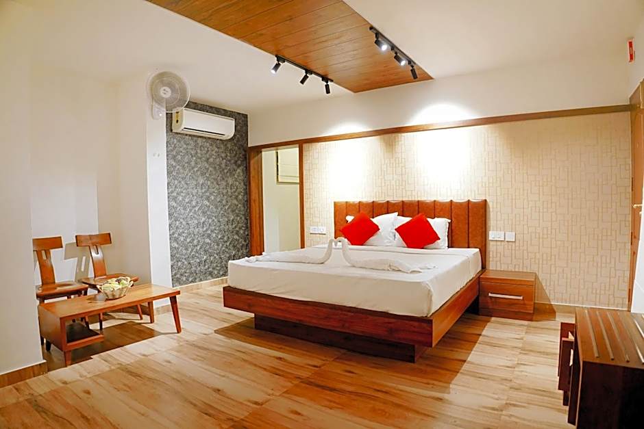 Photo 1 of 4 of Superior 1 Queen Bed