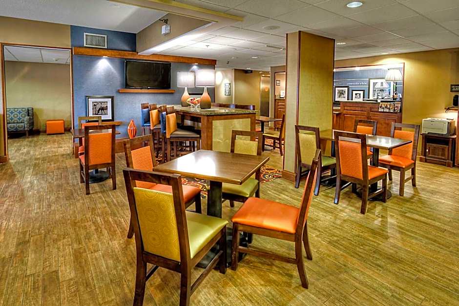Hampton Inn By Hilton Jonesville/Elkin