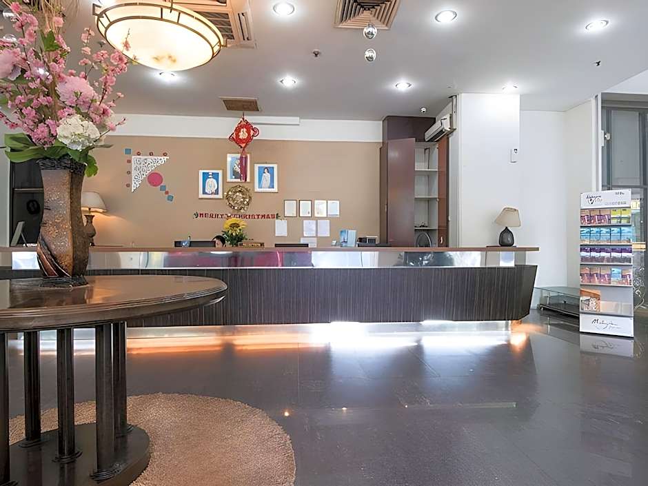 Belllo Hotel Jb Central