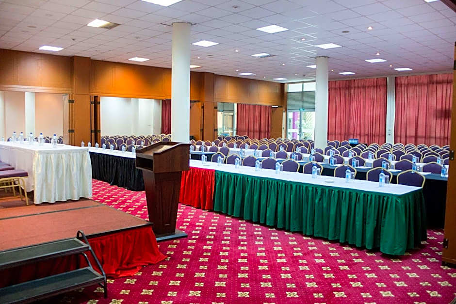 The Panari Hotel - Near Jomo Kenyatta International Airport