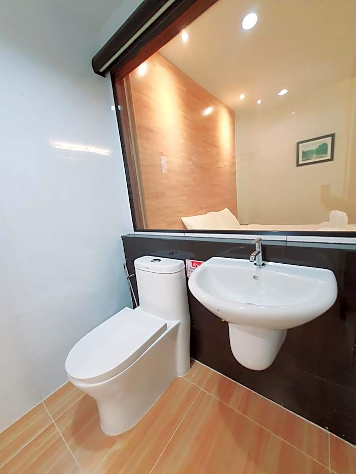 SUhotel Suratthani