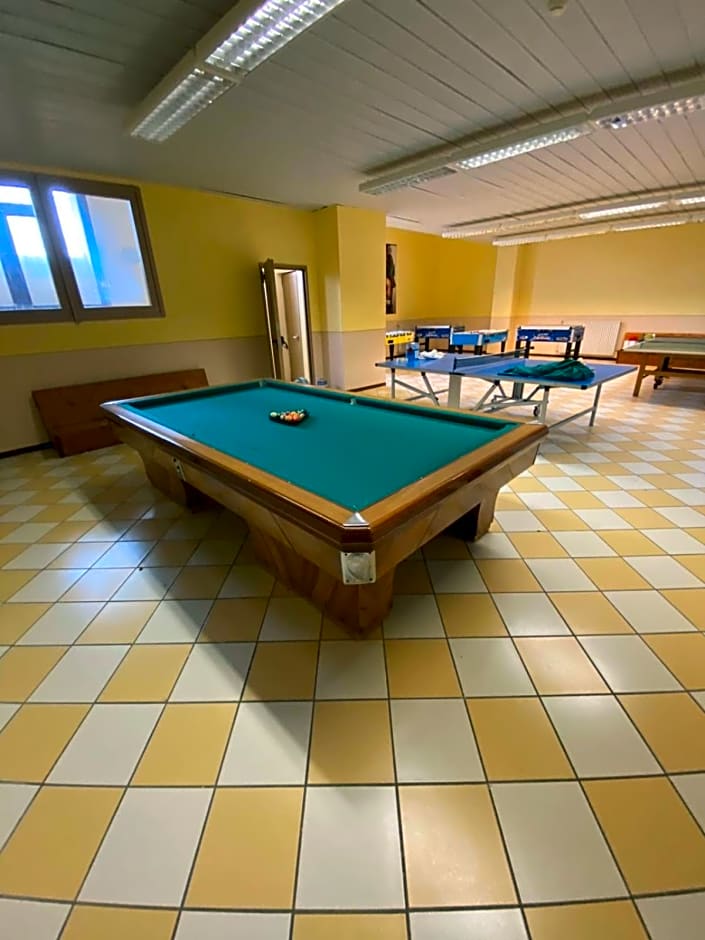 Pràcatinat Hotel & Restaurant