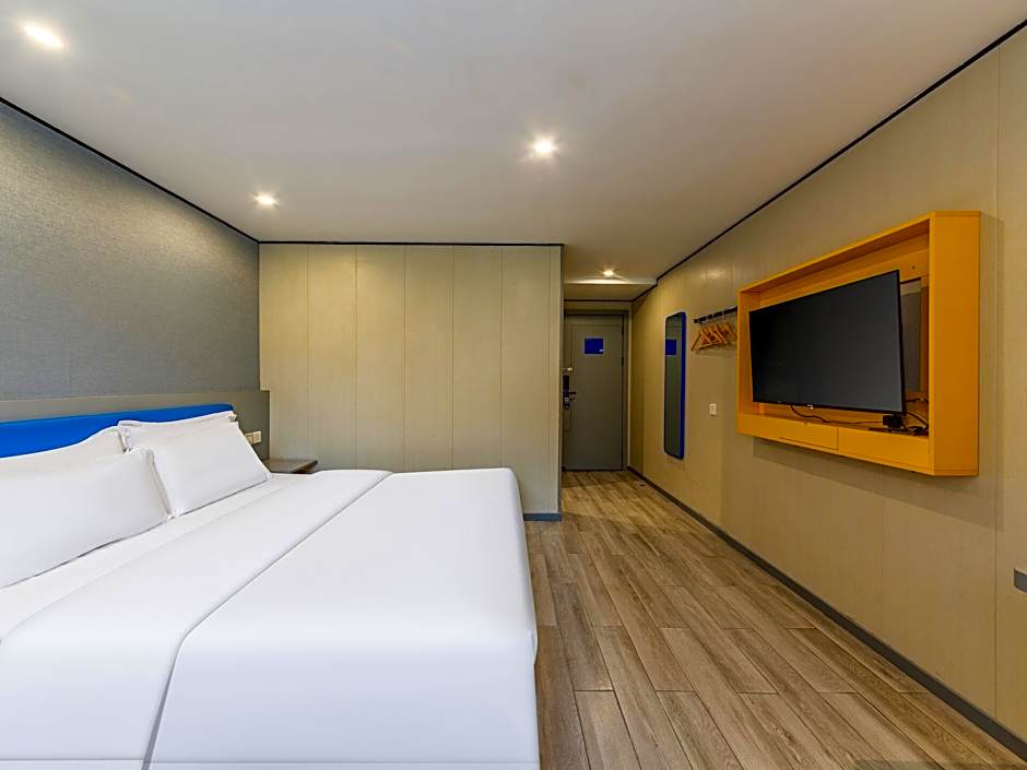 7 Days Inn Wuhan Huquan Street Yangjiawan Metro Station