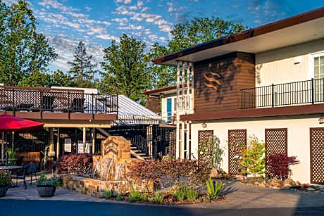Golden Haven Hot Springs