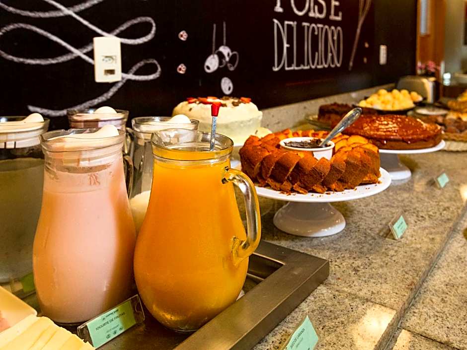 ibis Vitoria Praia de Camburi