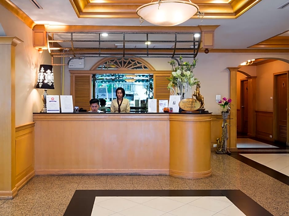 Admiral Suites Bangkok by Compass Hospitality