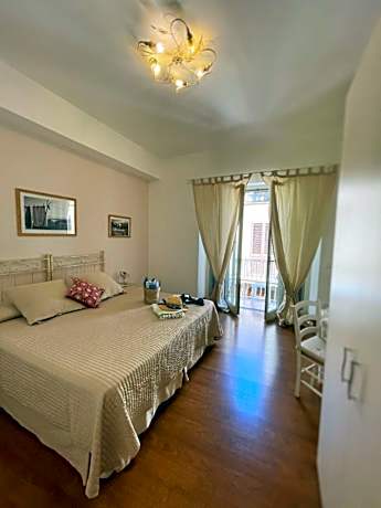 Double or Twin Room with Private Bathroom