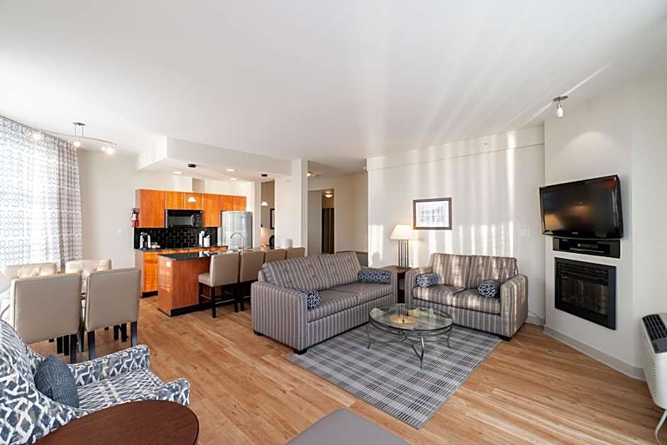 Ocean Promenade Hotel