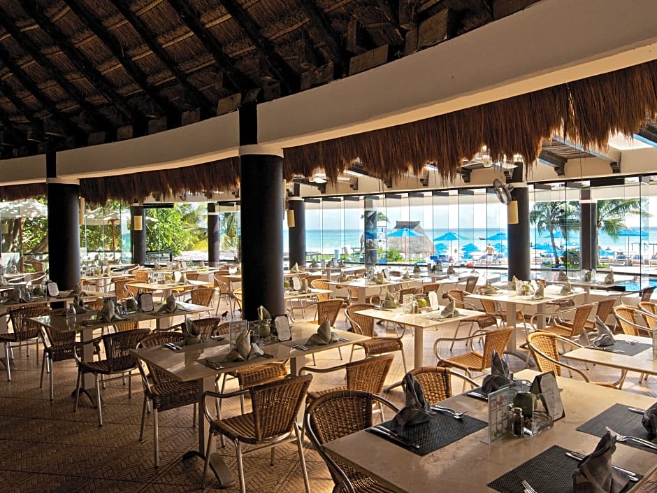 The Reef Playacar Resort & Spa-Optional All Inclusive