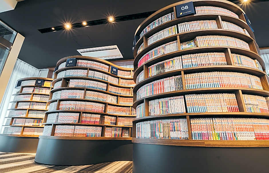 Quintessa Hotel Kokura Comic & Books