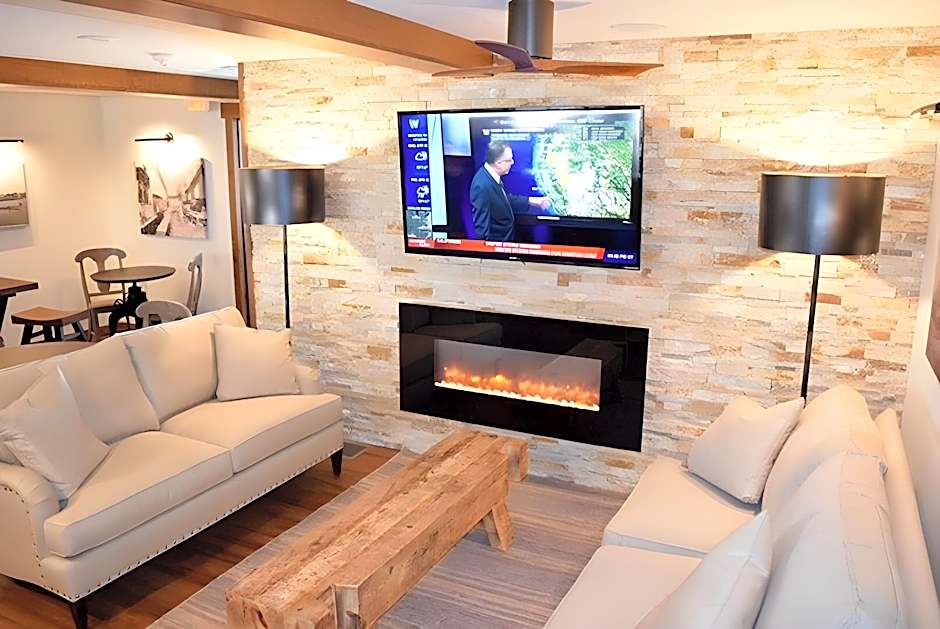 Boarders Inn & Suites by Cobblestone Hotels - Syracuse