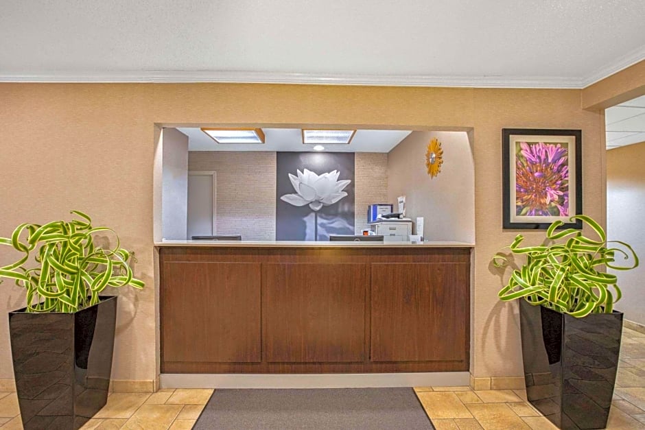 La Quinta by Wyndham N Little Rock - McCain Mall