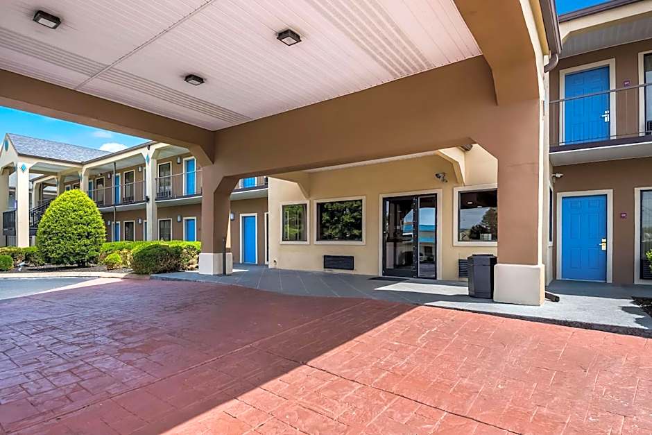 SureStay Plus Hotel by Best Western Jackson