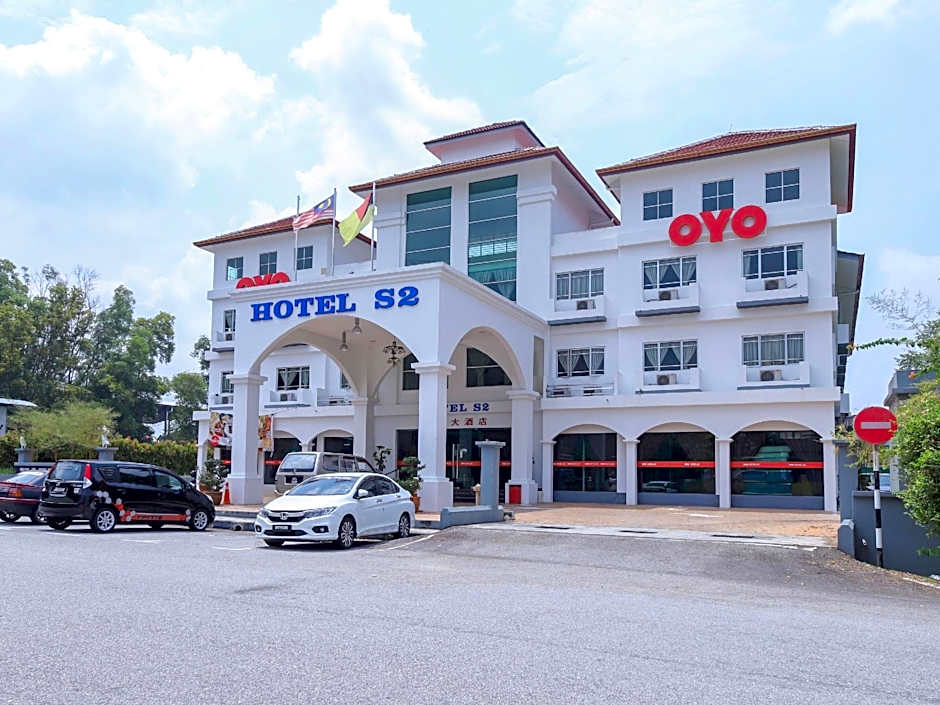 S2 Hotel