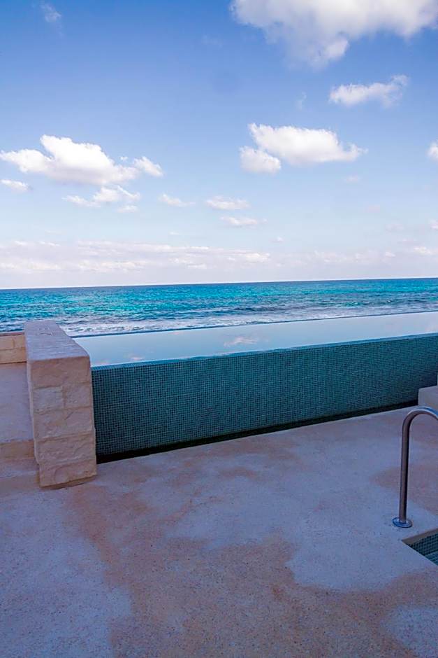 The Mint Resort Isla Mujeres