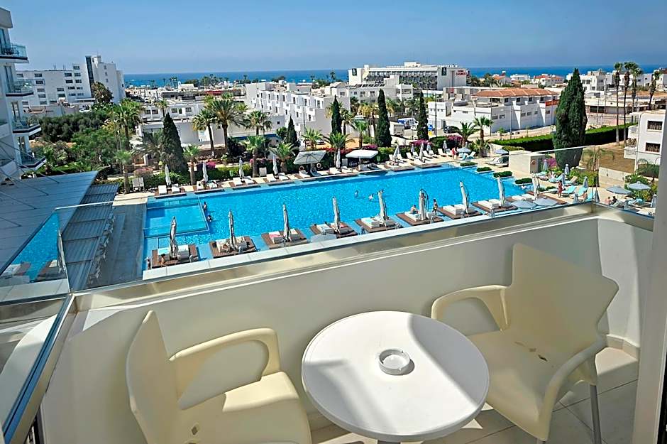 Nestor Hotel
