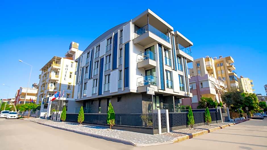 STIL SUITE MARINE HOTEL