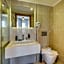 Himm Hotel