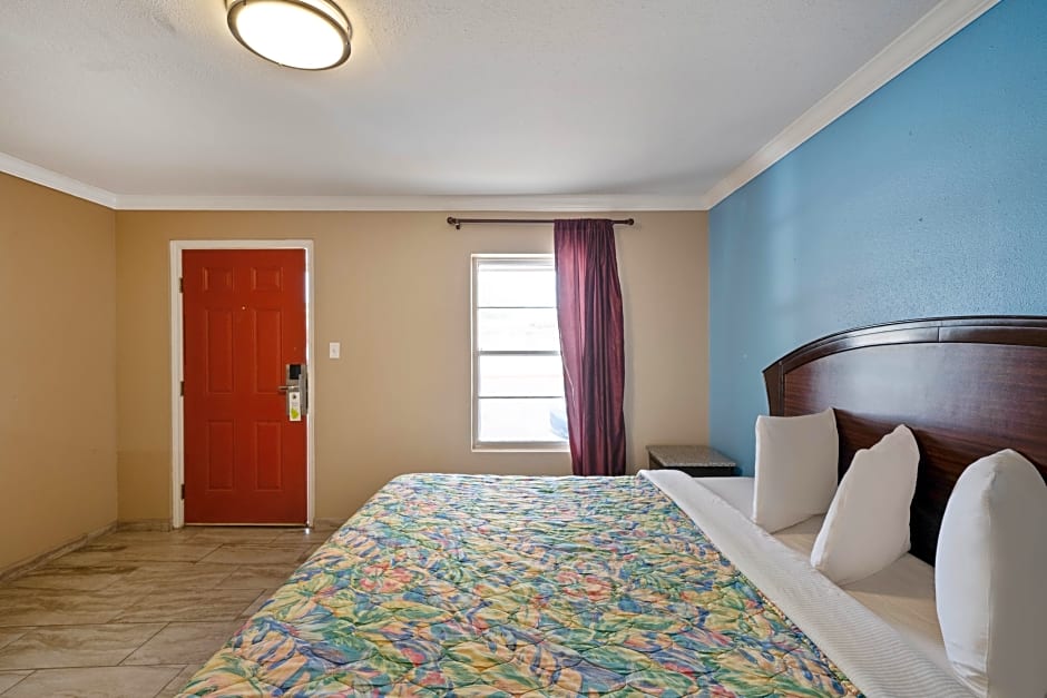 OYO Hotel Beeville -US 181