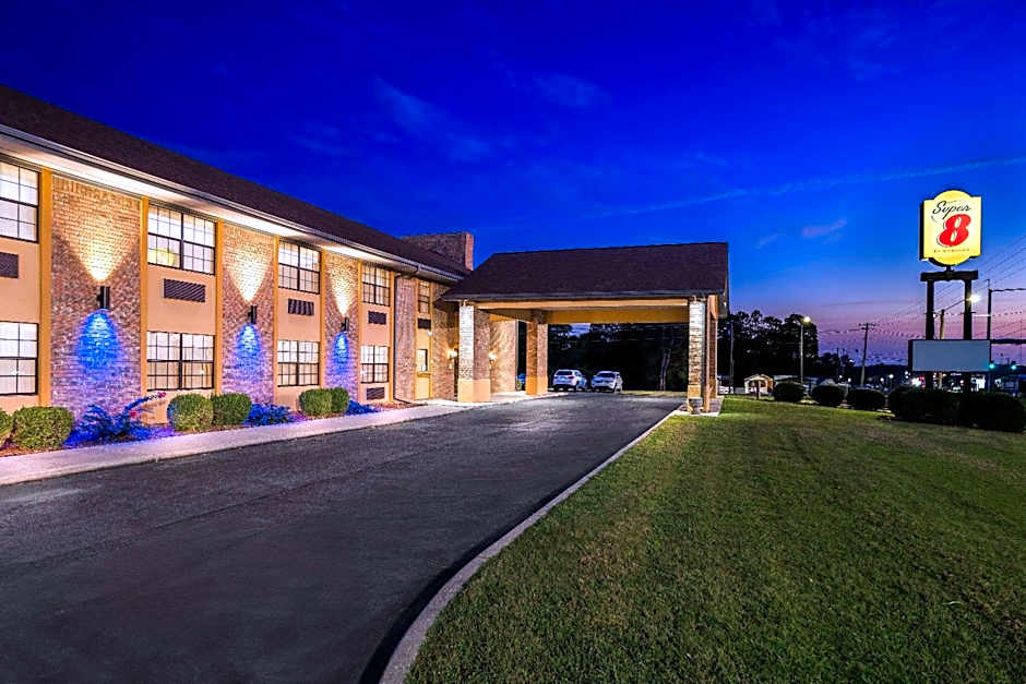 Super 8 by Wyndham Paragould