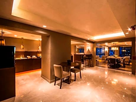 The New Zeybek Hotel Konak Izmir Konak Izmir Hotels Izmir At Getaroom