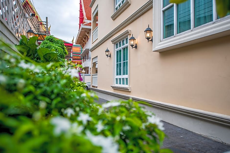 The Orchid House 153