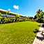 Sheraton Samoa Aggie Grey's Hotel & Bungalows