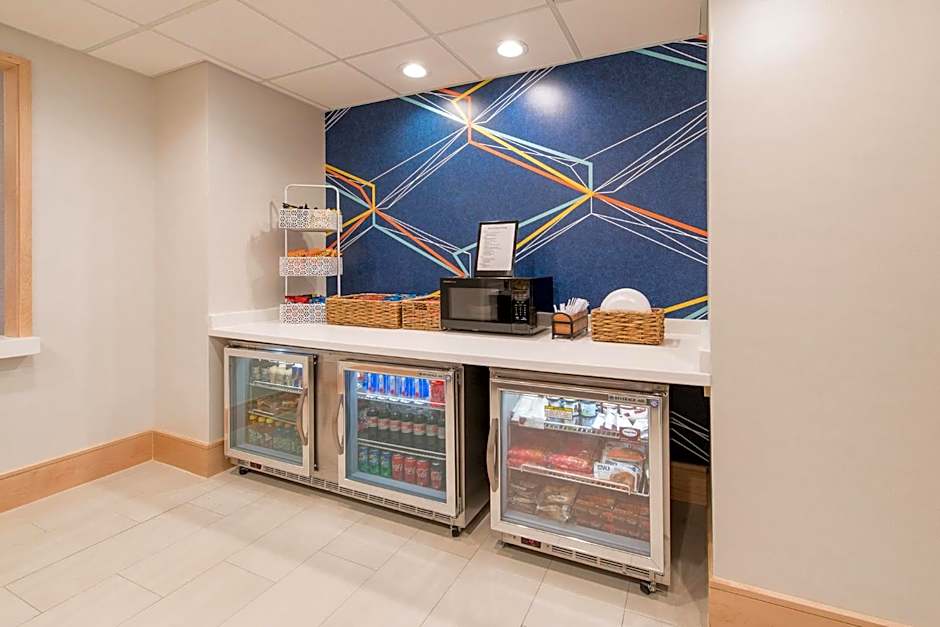 Holiday Inn Express & Suites Columbia-I-26 @ Harbison Blvd by IHG
