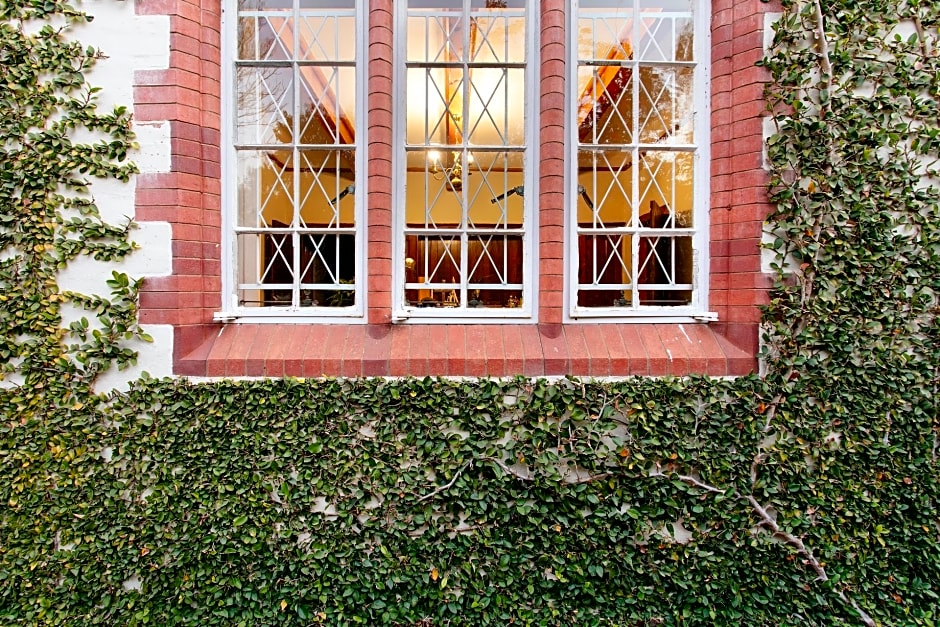 Brooklyn Manor Guesthouse