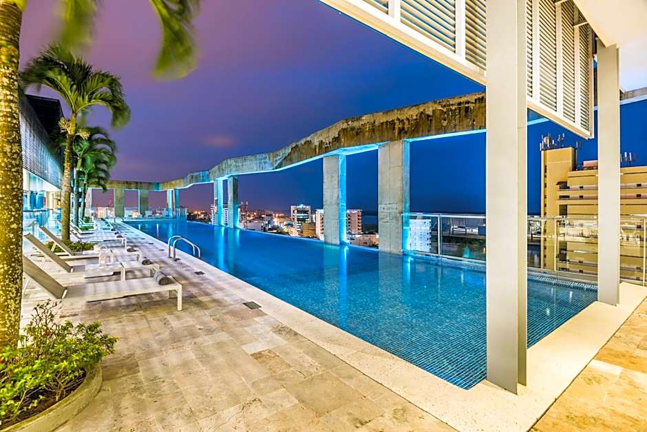 Cosmos Pacifico Hotel