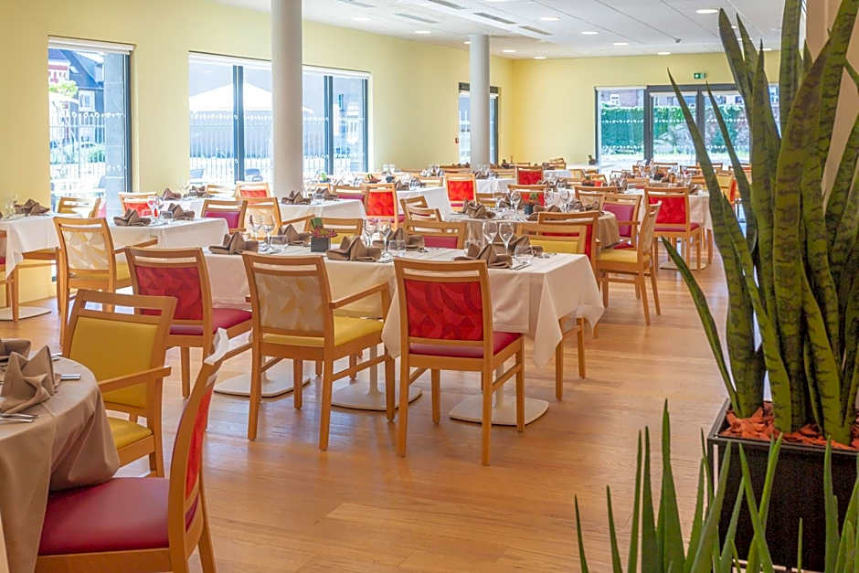 DOMITYS - Le Fil de Soie