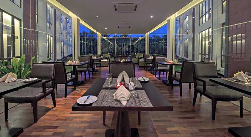 Vivanta Colombo, Airport Garden