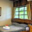 Hotel La Isla Inn