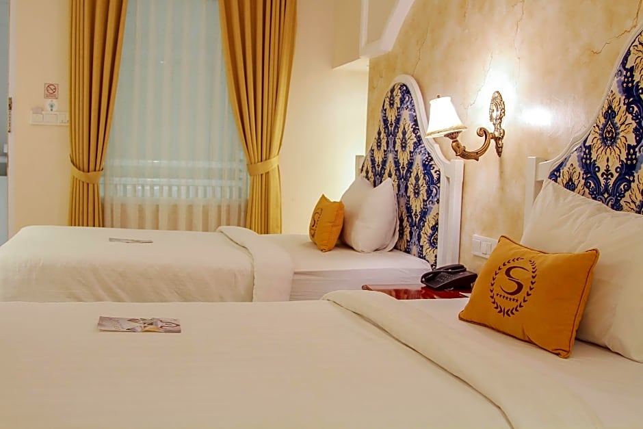 Sahira Hotel Pakuan