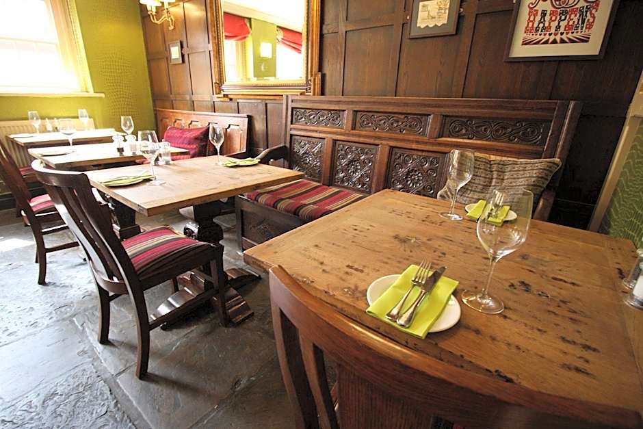 The Angel in Wootton Bassett