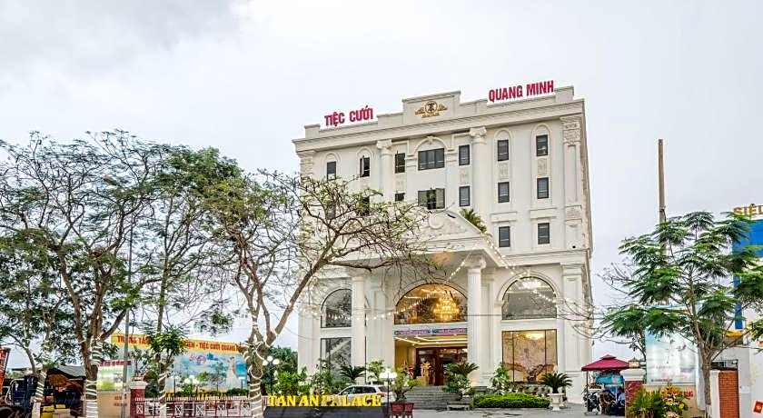Tan An Palace