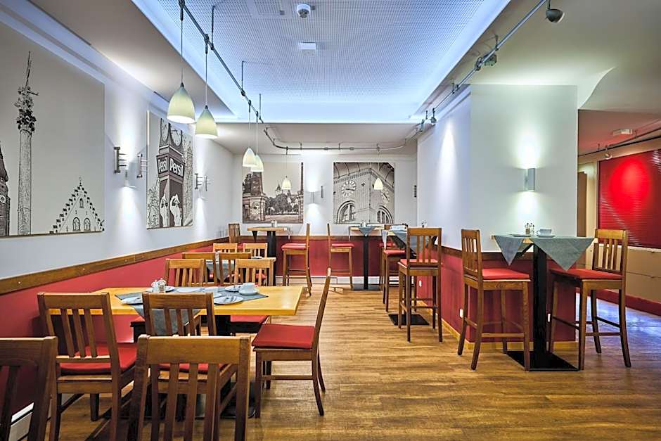 Hotel & Gasthaus DAS RÖHRL Straubing