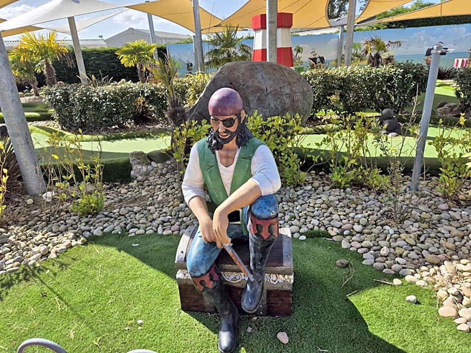 Bella-Mays Holiday Hideaway