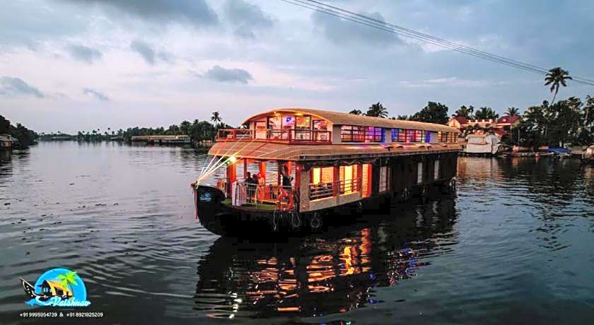 Vaishnav Houseboat