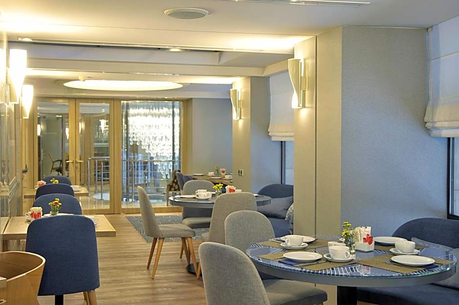 Meliá Athens