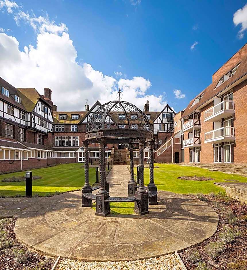 Mercure Leeds Parkway Hotel