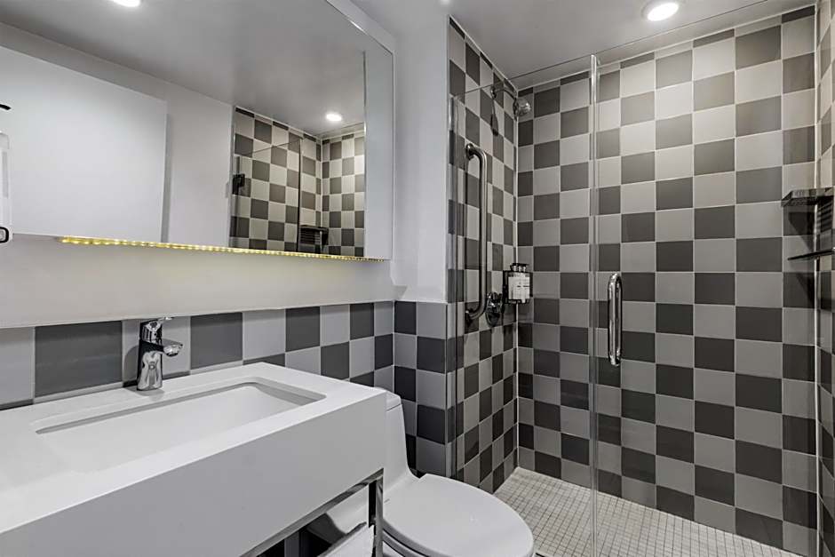 Best Western Premier Empire State Hotel