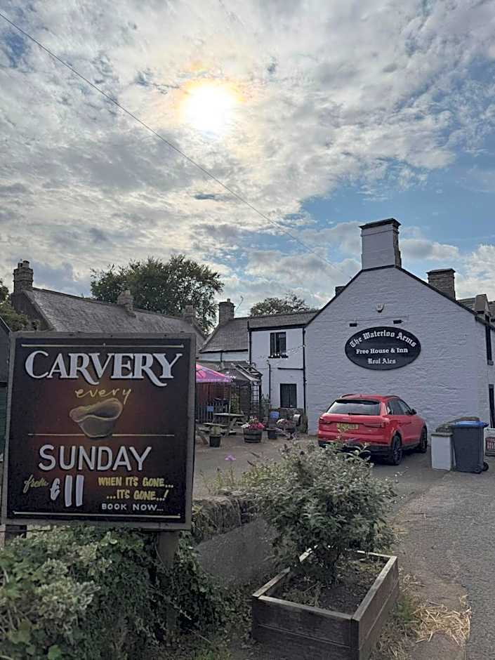 THE Waterloo Arms Hotel