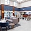 La Quinta Inn & Suites by Wyndham Bannockburn-Deerfield