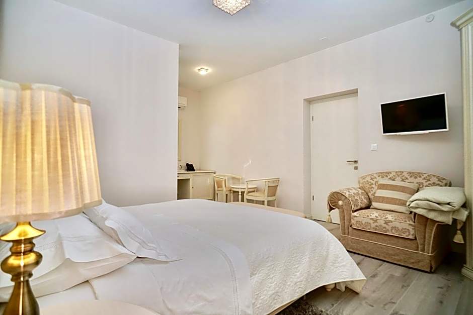 Hotel Bellevue Trogir