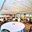 Holiday Inn Express Hotel & Suites Milwaukee Airport By IHG
