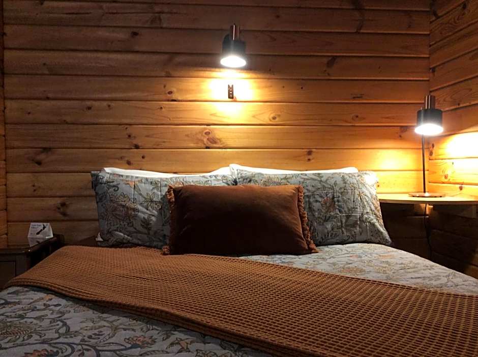 Alpine Lodge Motel